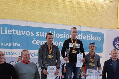 Klaipėdoje vykusiose šalies sunkiaatlečių atskirų pratimų pirmenybėse puikiai pasirodė mūsų miesto sportininkai. Du panevėžiečiai laimėjo net šešis medalius.