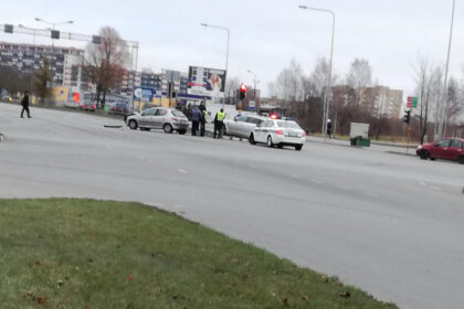 Antradienio popietė Panevėžyje paženklinta avarija.