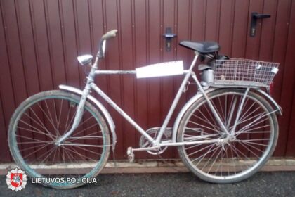 2018-11-23 Panevėžyje, Parko g., rastas dviratis.