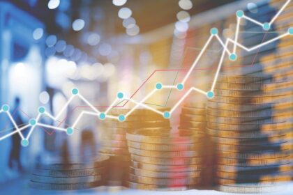 Lietuvos valdžios skola trečiąjį 2018 metų ketvirtį siekė 15,434 mlrd. eurų ir sudarė 35 proc. šalies bendrojo vidaus produkto (BVP) – šis rodiklis ir toliau buvo vienas mažiausių Europos Sąjungoje (ES), skelbia Eurostatas.