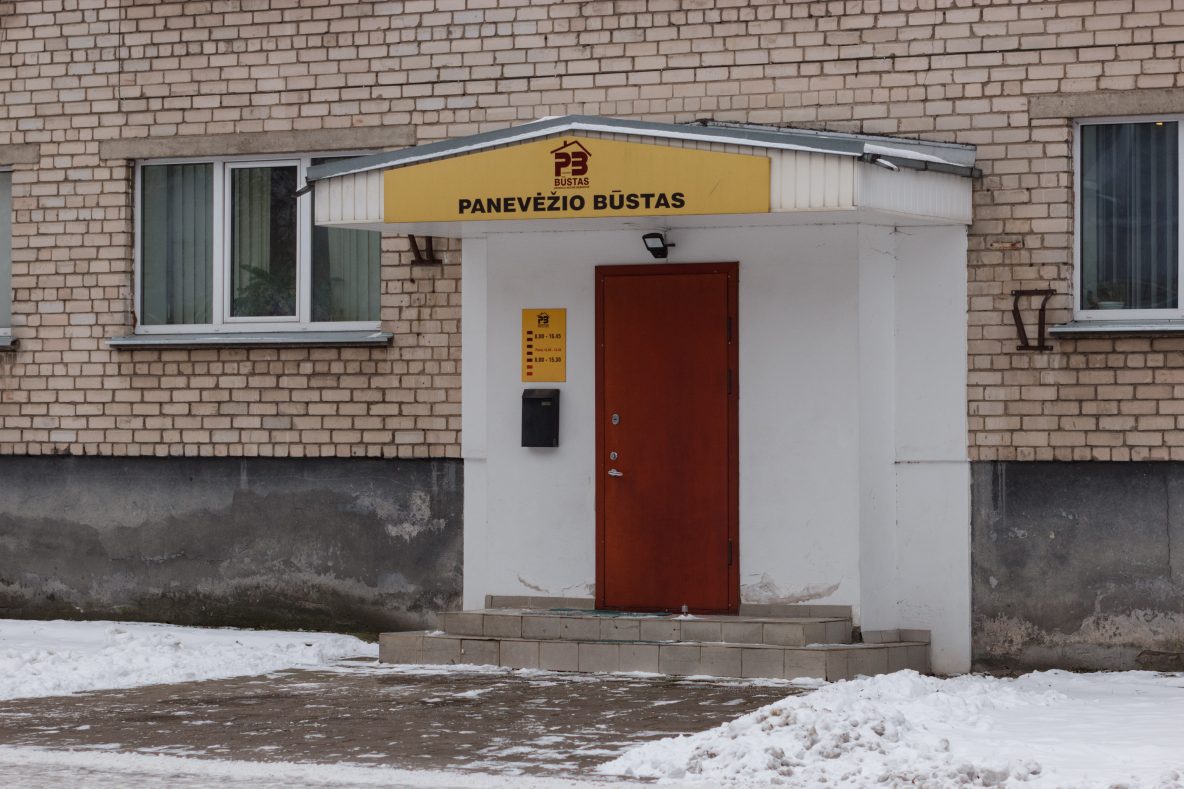 Užsisėdėjusių savivaldybių įmonių vadovų kėdes turėjusios stipriai sujudinti įstatymo pataisos didelių revoliucijų taip ir neatnešė.