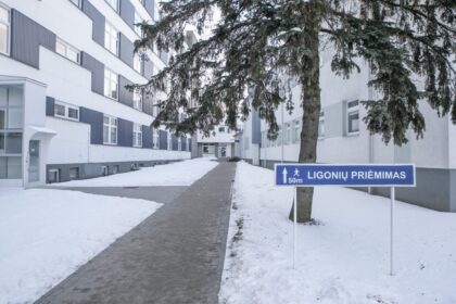 Žiemos ligos panevėžiečius sparčiai guldo į patalą. Į Respublikinę Panevėžio ligoninę vien pirmadienį dėl gripo požymių kreipėsi beveik šimtas gyventojų. Penktadaliui jų prireikė pastovios medikų priežiūros.