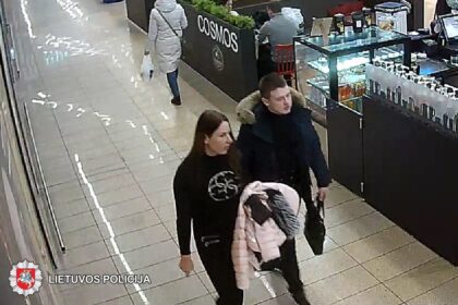 2019-02-10 18 val. Panevėžyje, Savitiškio g., nenustatyti asmenys pavogė kvepalus ir kuprinę. Nuostolis – 376,80 eurai.