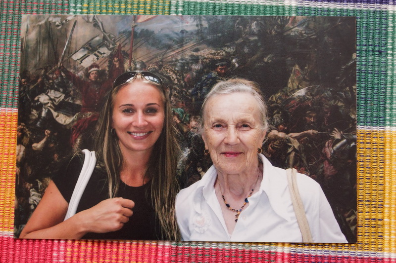 Anksti tapusi našle, Eleonora Mieženskienė visą savo dėmesį skyrė vaikams ir anūkams. M. GARUCKO nuotr.