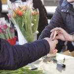 Valstybinė mokesčių inspekcijos specialistai spalio 11-13 dienomis visoje šalyje lankėsi turgavietėse. Patikrinti 186 mokesčių mokėtojai ir nustatyti 132 pažeidimai (71 proc.): pusė jų dėl neišduotų elektroninių kasos aparatų (EKA) kvitų.