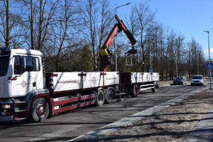 Atšilus orams Panevėžio miesto gatvėse vėl užvirs remonto darbai. Savivaldybė, motyvuodama, jog siekia kuo ilgiau išlaikyti atnaujintų gatvių kokybę, 10-15 kartų didina mokestį už kasinėjimo darbus gatvėse.
