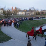 Didžiojo penktadienio vakarą Kryžiaus kelio eisena Senvagėje rengiama nuo 2015-ųjų. M. GARUCKO nuotr.