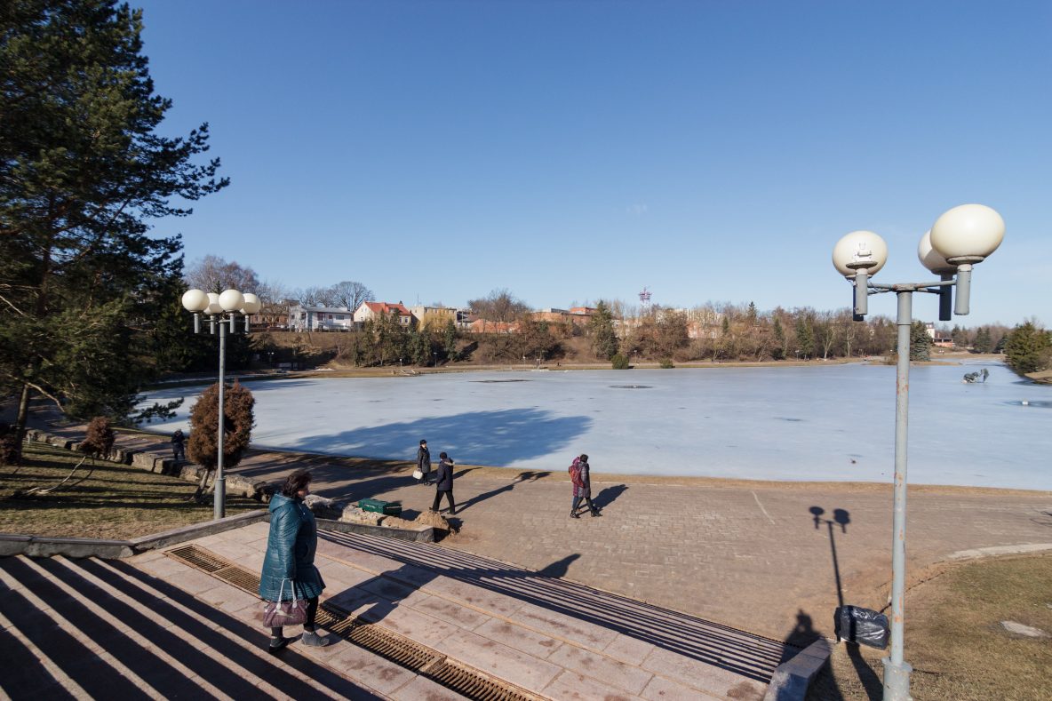 Panevėžys dėl per didelių kainų jau antrą kartą nutraukė apie 4,6 mln. eurų vertės Senvagės teritorijos rekonstrukcijos konkursą. Savivaldybė ketina skelbti naują konkursą, galbūt padidindama preliminarią darbų vertę.