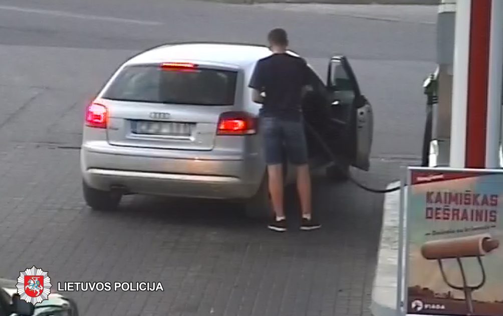2019-05-19 21.17 val. Panevėžyje, Navadolio g., iš degalinės nenustatytas asmuo pavogė dyzelinio kuro . Nuostolis – 41,57 euro.