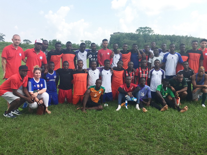 ASMENINIO ALBUMO nuotr.