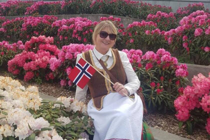 Pedagogės Laimutės Skiudulės vardą, be abejo, žino kone kiekviena Stavangerio (Norvegija) lietuvių šeima. Ji – šios didelės bendruomenės siela ir fantastiškiausių idėjų sumanytoja. Tačiau pati Laimutė tokios etiketės kratosi ir sako, kad bendruomenė gyva ne jos, o visų joje esančių lietuvių dėka.