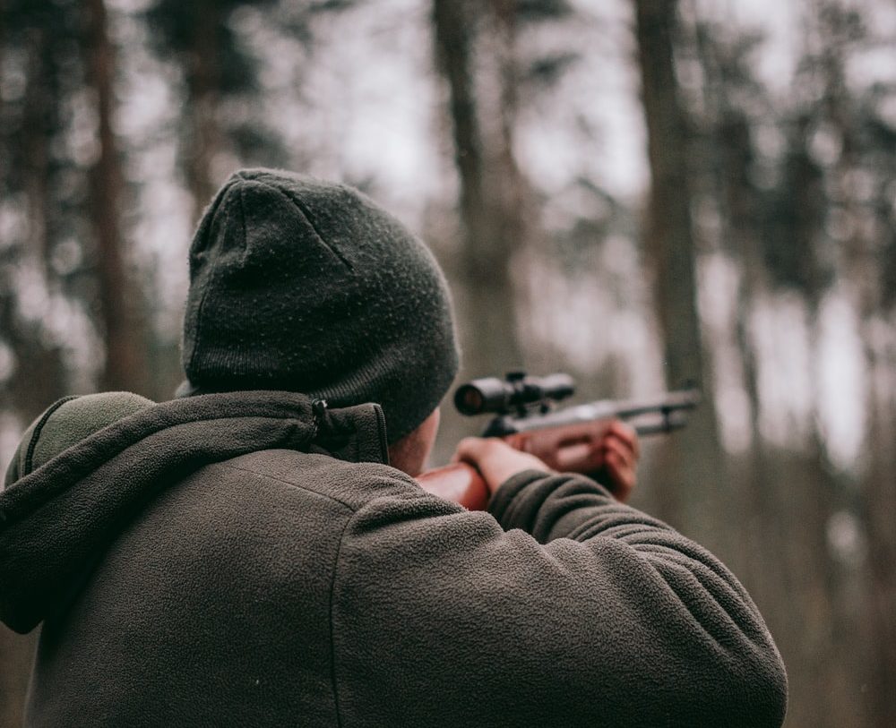 Aplinkos ministras žada skaidrinti medžioklės procesą ir jau kitąmet įvesti elektroninius medžioklės lapus. Kęstutis Mažeika sako, kad iki lapkričio 15-osios turi būti paruošta teisinė šio projekto bazė.