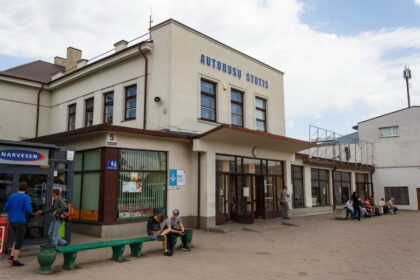 Daug triukšmo ir Panevėžio tarybos opozicijos kritikos sulaukusi privačios įmonės Panevėžio savivaldybei pasiūlytoji parama – naujos autobusų stoties techninis projektas nepažeidžia įstatymų ir yra teisėta.