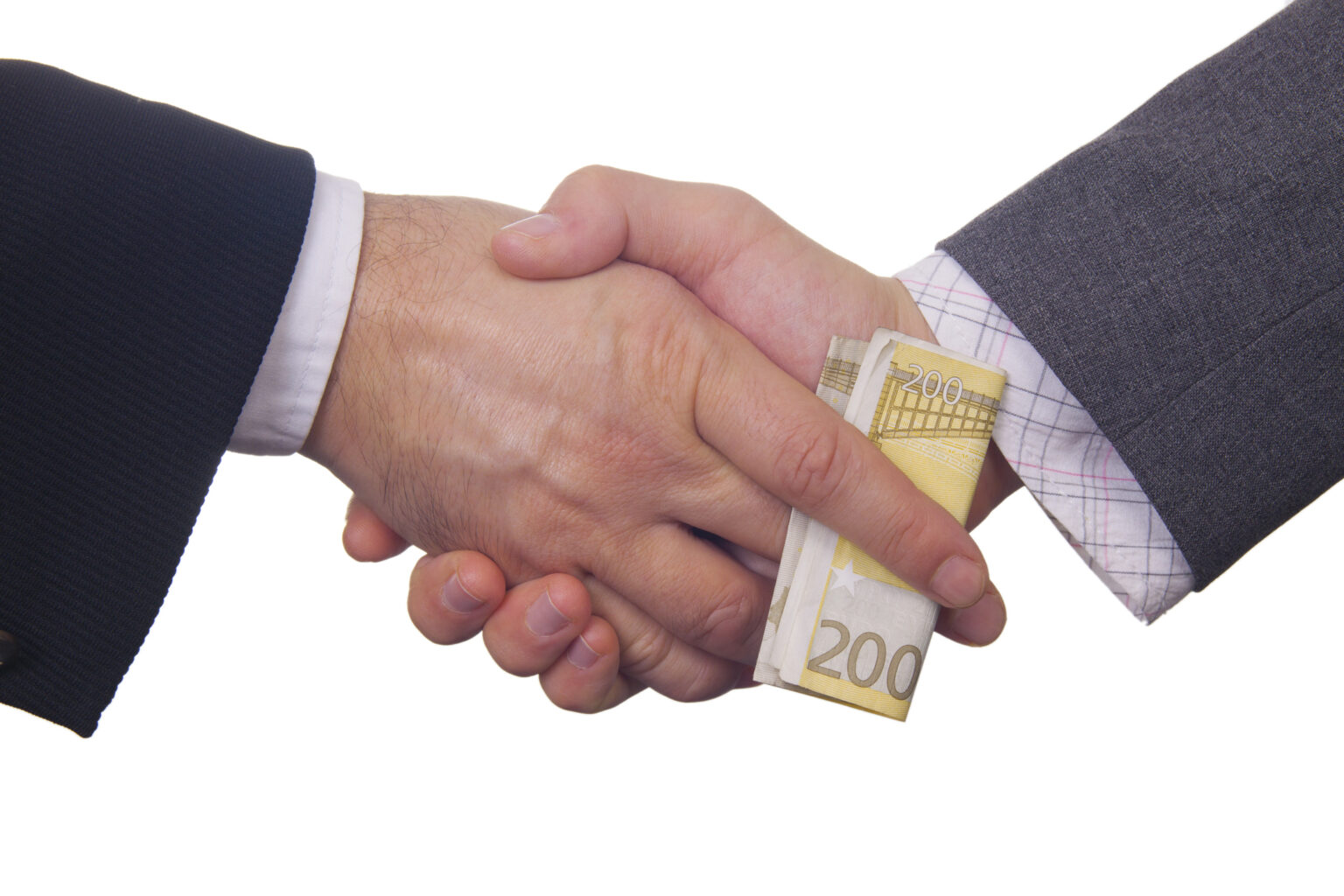 Specialiųjų tyrimų tarnybos (STT) inicijuoto visuomenės nuomonės tyrimo „Lietuvos korupcijos žemėlapis 2019“ duomenimis, Lietuvoje mažėja korupcijos masto suvokimas ir tiesioginė korupcinė patirtis, tačiau korupcija vertinama kaip labai rimta problema