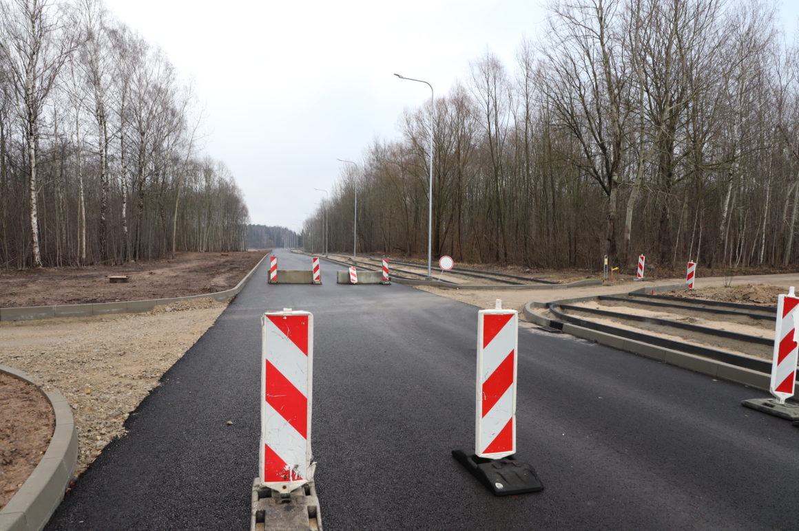 Savivaldybėms įvariusi šoką dėl planuojamų drastiškai sumažinti lėšų vietinės reikšmės keliams prižiūrėti, Susisiekimo ministerija sušvelnino toną.