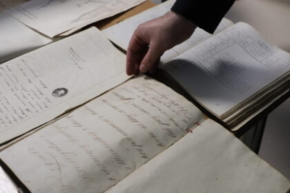 Nors tėvai rinkdami naujagimiui vardą praleidžia nemažai laiko ieškodami tinkamiausio, statistika rodo, kad kasmet vis daugiau žmonių ryžtasi jį pasikeisti.