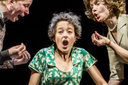 Lietuvos nacionaliniame operos ir baleto teatre bus įteiktos Profesionalaus teatro meno kūrėjų darbų premijos: atminimo ženklai Auksinis scenos kryžius ir Boriso Dauguviečio auskaras.