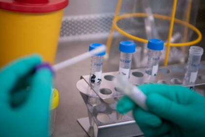 Lietuvos policija šeštadienį gavo 291 pranešimą dėl karantino ir saviizoliacijos pažeidimų.