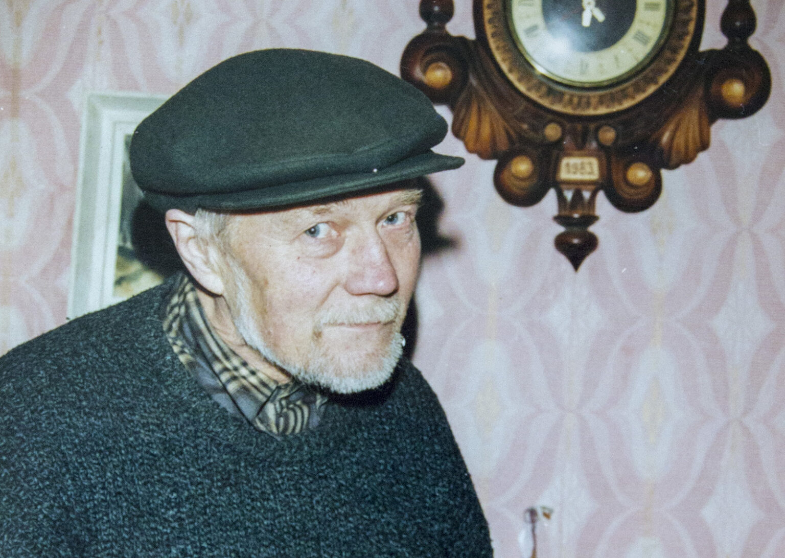 Medžio drožėjas panevėžietis Vidas Mažukna buvo tokia ryški, įvairiaspalvė, kūrybinga asmenybė, kad ir praėjus ne vieneriems metams nuo mirties jį nuolat prisimena ne tik tautodailininkai, bet ir daugelis panevėžiečių bei visos Aukštaitijos gyventojų. Bendraamžiai jį mena kaip gerą boksininką, kiti žino kaip jūreivį, nardytoją, menininką, sodininką, gamtos mylėtoją, puikų organizatorių.