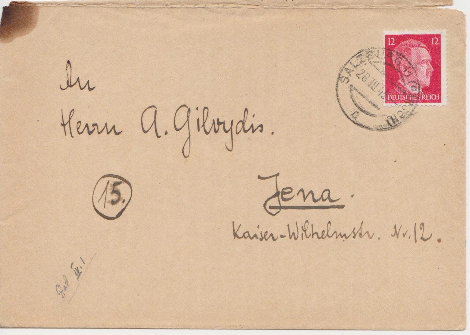 Pavasaris. Už lango šiluma, paukščių balsai, sprogstantys pumpurai, pirmieji žiedai. Tačiau šįkart jis kitoks. Mumyse skleidžiasi daugiau santūrumo, kuklumo, atidumo. Artėjančios šv. Velykos drauge su Prisikėlimo žinia kviečia keistis, kilti ir kelti, permąstyti, būti meilėje ir viltyje.