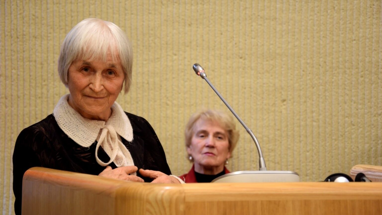 Vakar kūną paliko Lietuvos svekuolių sąjungos garbės narė, Vegetarų draugijos pirmininkė, chemijos mokslų daktarė Ksavera Vaištarienė (88 m.). Lietuva neteko vegetarų motina tituluotos moters, kuri viena pirmųjų, dar 1976 m. kartu su a.a. rašytoju, žurnalistu ir sveikuoliu Eduardu Girčiu įkūrė Vilniuje juvenologų klubą.