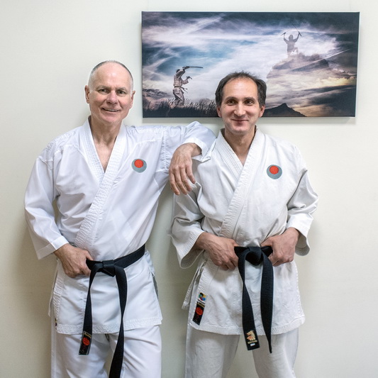 Kadaise pas Valentiną Pečininą į treniruotę atėjęs Nemunas dabar nešioja juodąjį diržą ir pats treniruoja vaikus. ASMENINIO ARCHYVO nuotr.