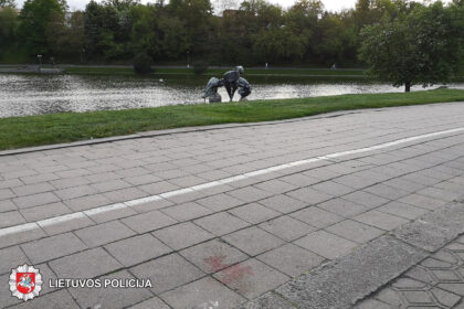 2020-05-29 apie 20 val., Panevėžyje, Senvagėje, dviratininkas partrenkė moterį ir iš eismo įvykio vietos pasišalino.