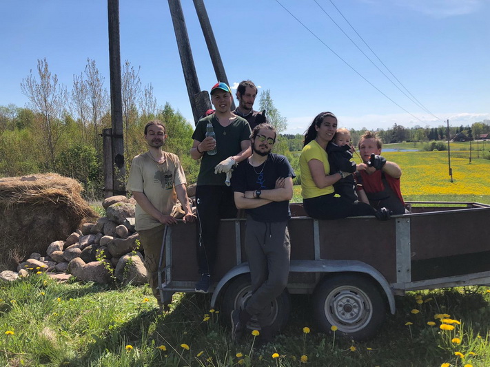 Ovidijus juokiasi esantis balta varna, todėl jis ir glaudžiasi arčiau panašių „paukščių“. ASMENINIO ARCHYVO nuotr.