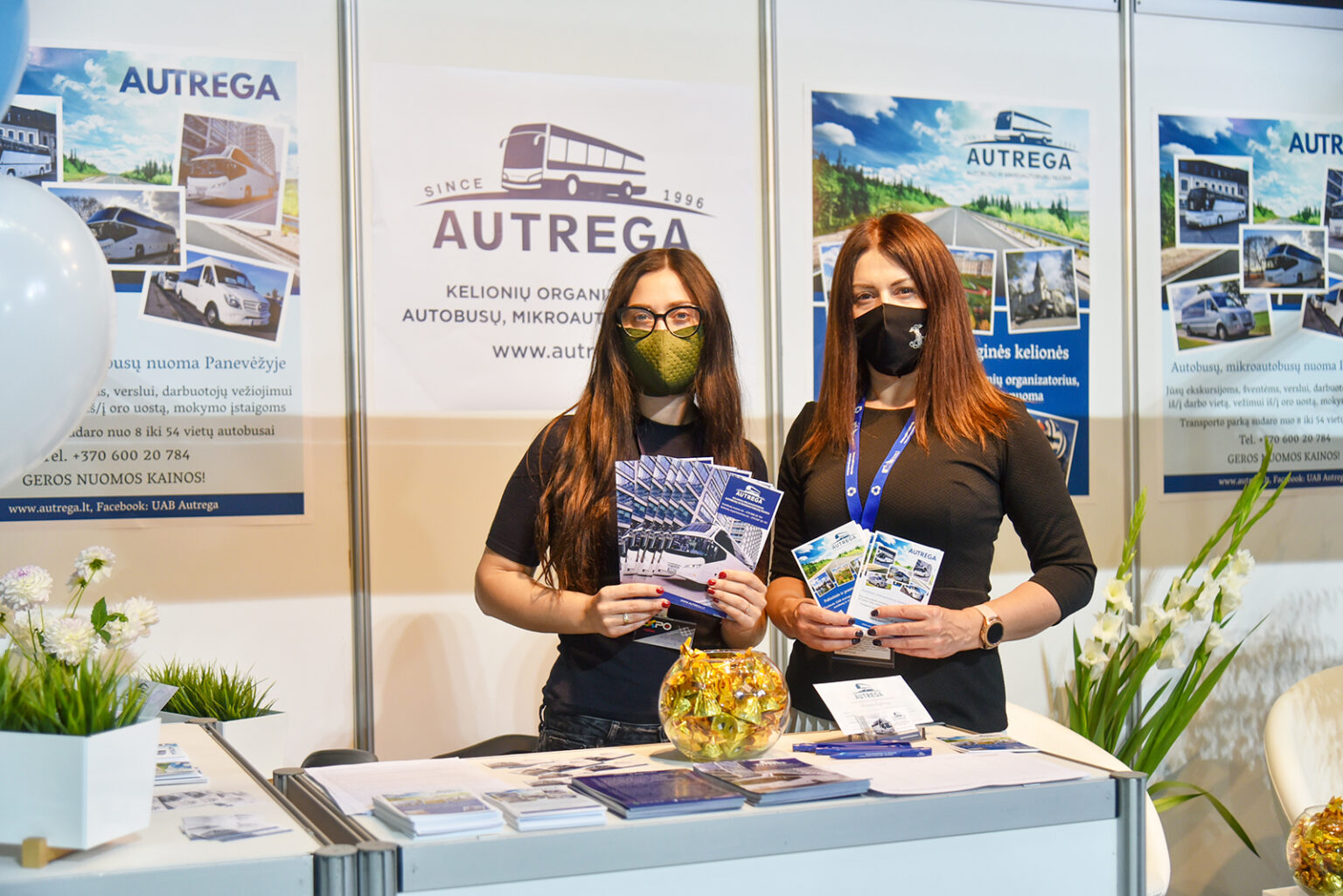 UAB „AUTREGA“ – kelionių organizatorius, taip pat teikiamos autobusų ir mikroautobusų nuomos paslaugos.