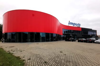 Karantino nuo pasaulio pavasarį buvę atskirti sporto klubai, regis, vėl išgyvena aukso amžių. Į sales plūstelėjo ištroškusieji judėjimo. Tačiau su klientų banga pasipylė ir jų skundai Valstybinei vartotojų teisių apsaugos tarnybai.