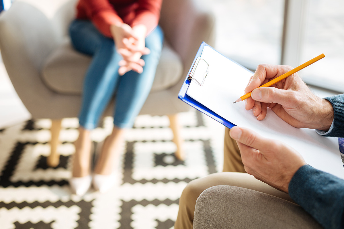 Startuoja svarbi naujovė: nuo šiol gyventojai, susidūrę su koronaviruso (COVID-19) situacijos sukeltu stresu, nerimu ir kitais psichologiniais sunkumais gali gauti nemokamą psichologų konsultaciją.