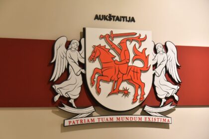 Atnaujintas Panevėžio kraštotyros muziejus jau po savaitės atvers durs lankytojams. Kaip juokauja jo direktorius Arūnas Astramskas, muziejų aplankyti reikia tris kartus: pirmąsyk dar mokykloje su klase, antrą – su savo vaikais, o trečią – jau su anūkais.