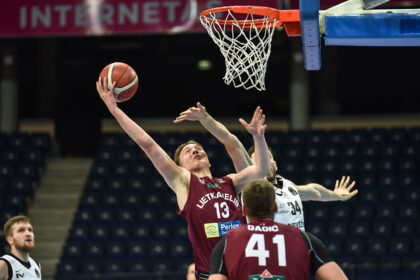 Krepšinio klubo „Lietkabelis“ vieninteliu dalininku pusantrų metų buvusio Sigito Gailiūno vienvaldystę nutraukė teismas.