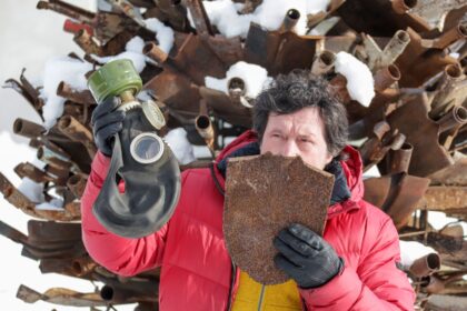 Jeigu reikėtų įvardyti būtiniausią praėjusių ir šių metų daiktą, neabejotinai juo taptų apsauginė veido kaukė.