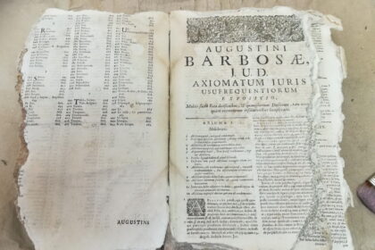 Panevėžio apskrities G. Petkevičaitės-Bitės biblioteka prieš keletą metų sulaukė ypatingos dovanos – XVII a. išleistos knygos.