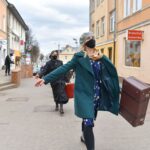 Lietuvoje kylant COVID-19 atvejų skaičiui, kultūros įstaigų vadovai tikisi, kad problemas padės švelninti galimybių pasas, tačiau nerimo ženklai – vis ryškesni, rašo portalas 15min.lt.