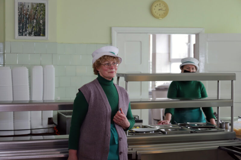 Panevėžyje geriausios virėjos titulą sovietmečiu turėjusi Zita Tolvaišienė galėjo dirbti aukščiausios klasės restoranuose, bet pasirinko maitinti darbininkus. I. STULGAITĖS-KRIUKIENĖS nuotr.