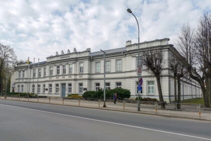 Geriausių šalies gimnazijų, nesirenkančių mokinių, reitinguose antroji – Panevėžio Juozo Balčikonio gimnazija.