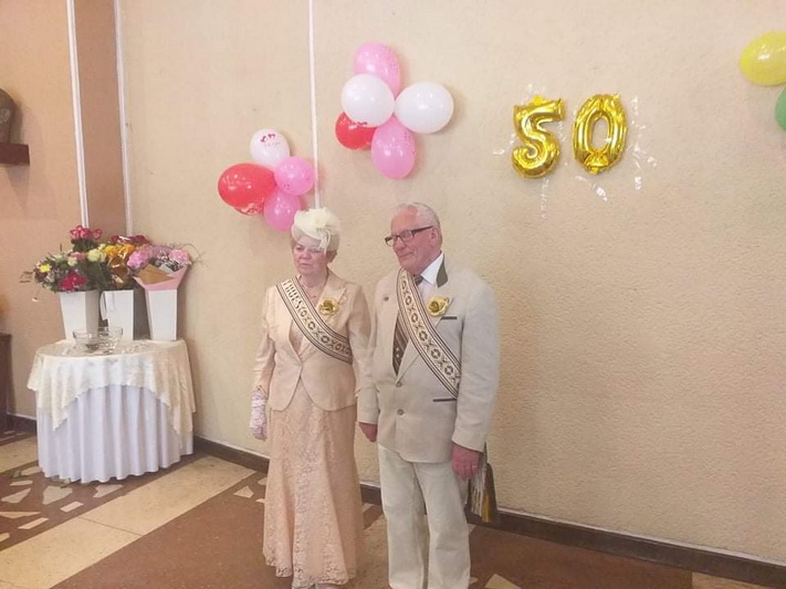 ASMENINIO ALBUMO nuotr.