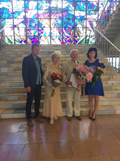 ASMENINIO ALBUMO nuotr.