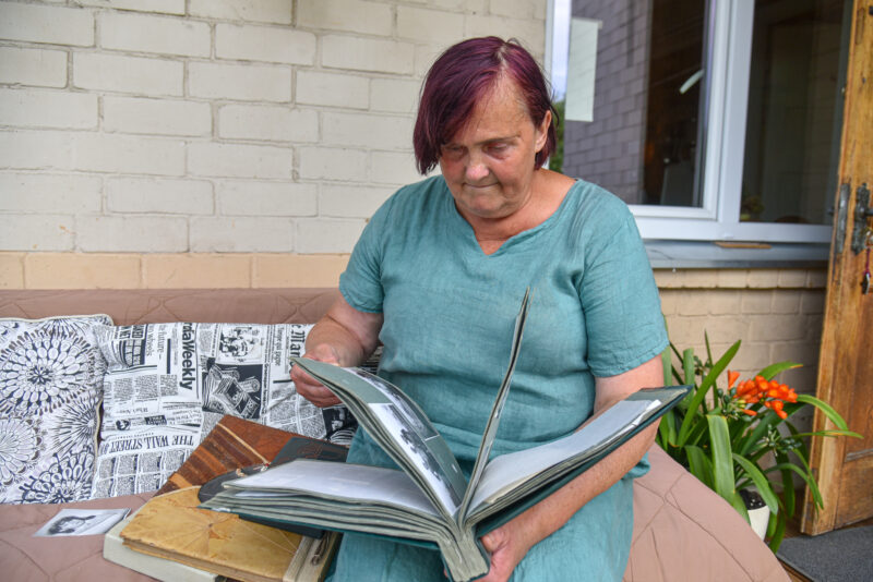 Dukros netekties, pasak Aušros Pėžėlienės, niekas neužgydys, bet jos gyvą palikimą auginanti močiutė dabar jaučiasi laiminga. P. ŽIDONIO nuotr.