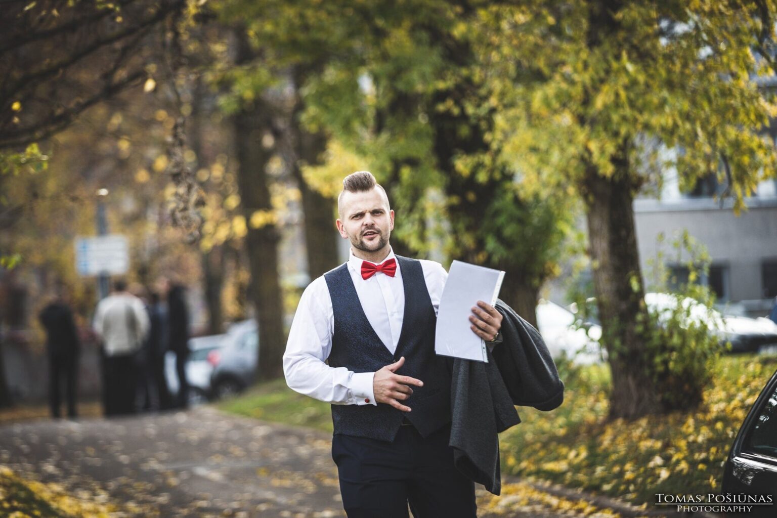 „Pinigai suteikia komfortą, o laimė ateina visai iš kitur“, – įsitikinęs trisdešimtmetis panevėžietis Jurgis Grigaliūnas. Baigęs verslo mokslus, sukūręs ne vieną įmonę, jis save atrado dirbdamas su jaunimu.