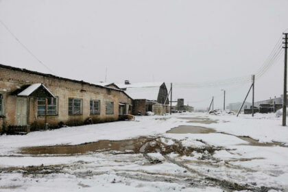 Protesto banga prieš Šilagalyje planuojamą biodujų jėgainę ritasi per Panevėžio rajoną. Į kovą prieš tokias statybas kyla ir Pažagienių, Kabelių kaimai. Žmonės renka parašus po reikalavimu institucijoms stabdyti šį statytojų kaip moderniausią Lietuvoje pristatomą projektą.