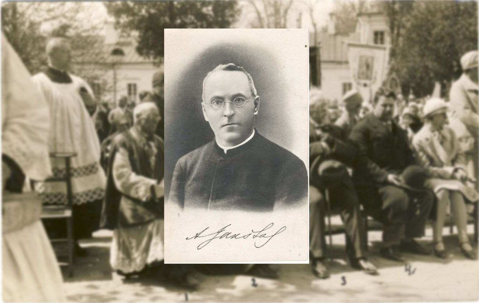 Vaizdinga Nevėžio pakrante nusidriekusi viena Panevėžio gatvė beveik prieš devyniasdešimt metų buvo pavadinta Adomo Jakšto vardu. Vykusios permainos ne kartą keitė šios miestui svarbios gatvės pavadinimą, kol 1990 metais sugrįžo tikrasis.