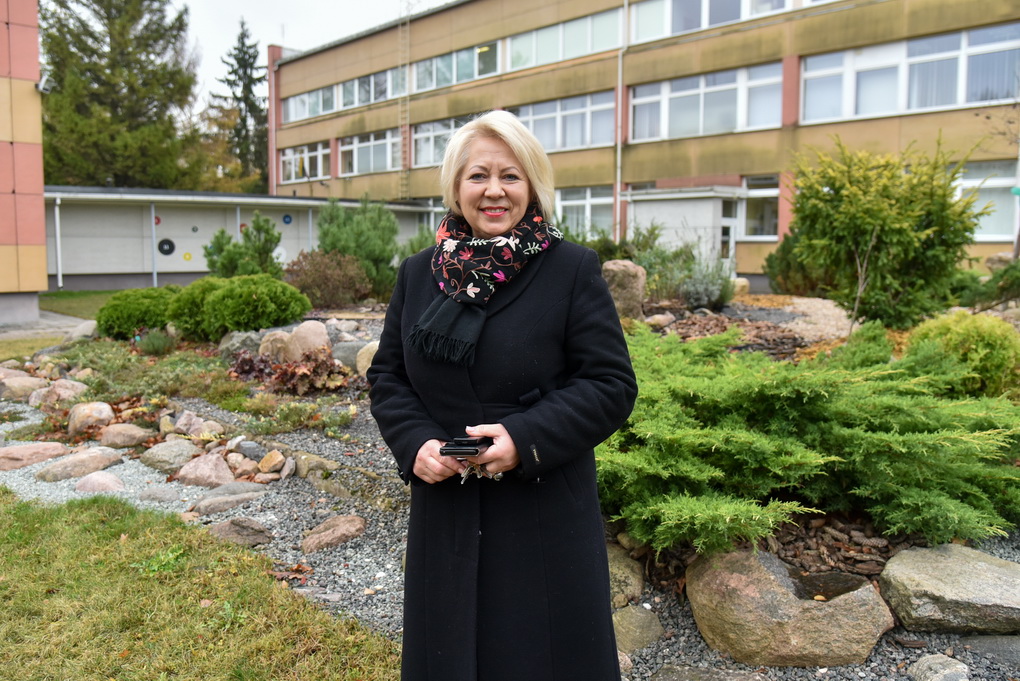 Pasak Danutės Kriščiūnienės, nuo 2015-ųjų, kai pradėta labai platinti įtraukiojo ugdymo sampratą, Kurčiųjų ir neprigirdinčiųjų pagrindinė mokykla nuo vaikų, kurie galėtų būti jos potencialūs mokiniai, liko tarsi atskirta geležine uždanga. P. ŽIDONIO nuotr. 