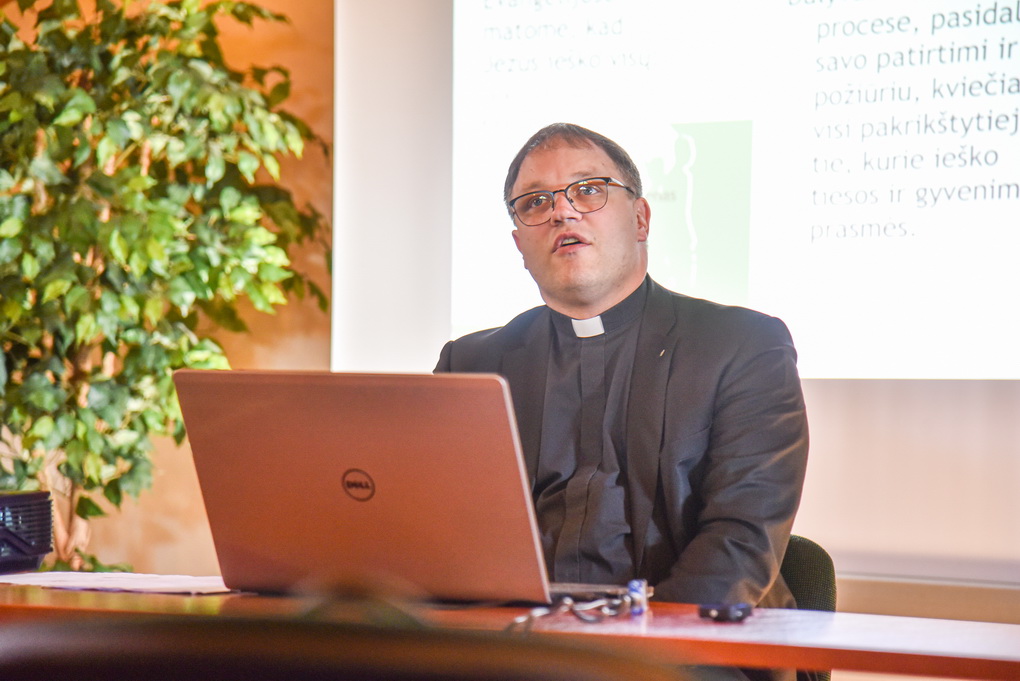 Krekenavos klebonas dr. Gediminas Jankūnas. P. ŽIDONIO nuotr.
