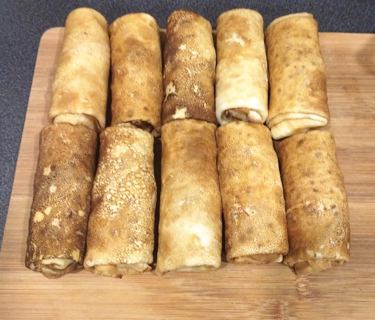 Ėmusis kepti ir panevėžiečiams pardavinėti ukrainietiškus blynus, I. Voitenko sako sulaukusi blynų mėgėjų. Asmeninio archyvo nuotr.