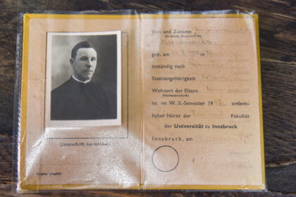 Istorikų teigimu, nė viena sovietų okupuota valstybė neturėjo pogrindžio leidinių, išskyrus lietuvius. Ir visai netoli Panevėžio yra vieta, kurioje galima savomis akimis pamatyti, koks nelengvas darbas buvo skleisti tiesą apie tikruosius įvykius sovietų okupuotoje Lietuvoje.