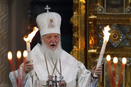 Vidaus reikalų ministerija (VRM) teigia, kad uždrausta į Lietuvą atvykti Rusijos pradėtą karą Ukrainoje palaikančiam Maskvos stačiatikių patriarchui Kirilui.