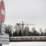 Panevėžio pašonėje įsikūrusiame Karaliaus Mindaugo husarų batalione linguoja iš tolo matomas bokštinis kranas – kariniame dalinyje prasidėjo kelis milijonus eurų kainuosiančios statybos.